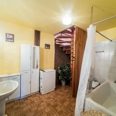 Apartment Charming Flat With Barbecue Dombasle-devant-Darney