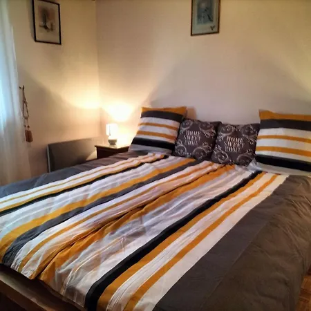 Charming Flat With Barbecue Apartment