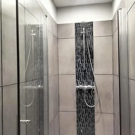 In Darney With Meadow Views * Dombasle-devant-Darney